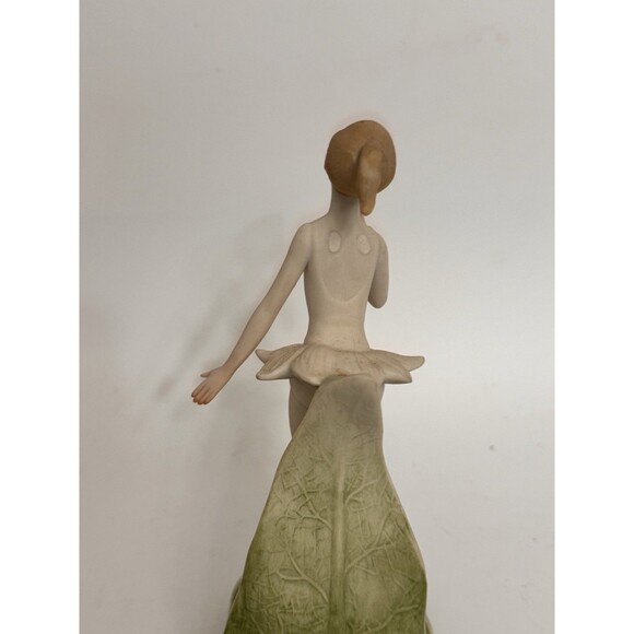 CYBIS Porcelain “Tinker Bell” Figurine 7” Tall Beautiful Detail Wings Missing - Picture 4 of 9